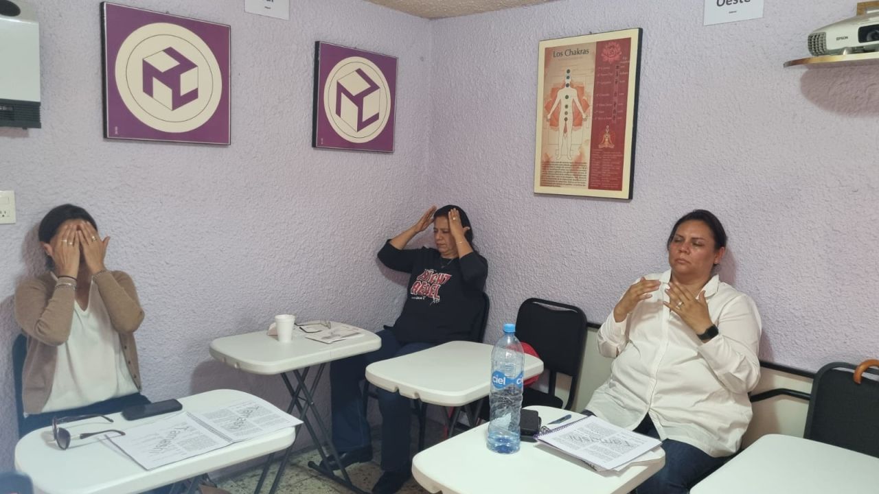 Sanación de Aura con Reiki 2023